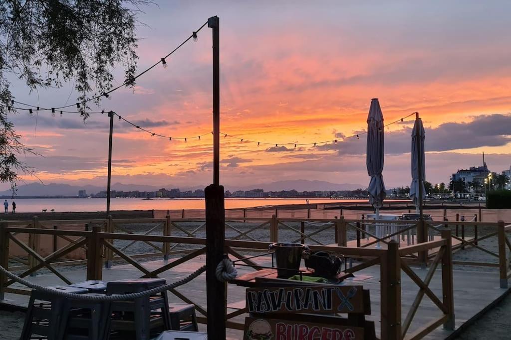 Sunsetmare Vacational Apartment Росас Экстерьер фото